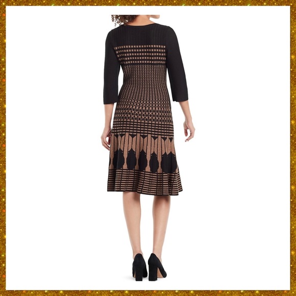 Ellipse Twirl Silhouette Dress - Size Medium - Picture 3 of 3